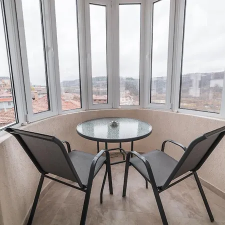 Kings View