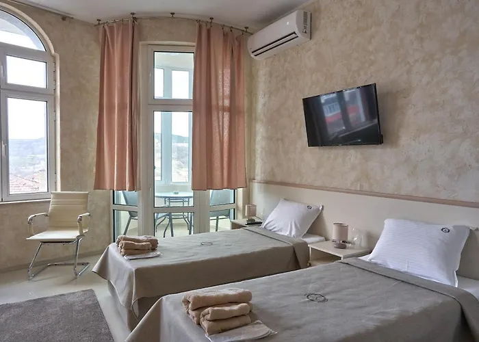 Kings View Πανσιόν 3*