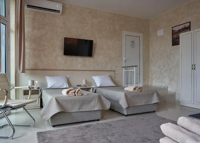 Πανσιόν Kings View Βελίκο Τίρνοβο